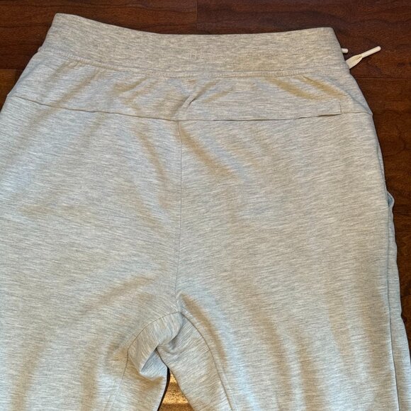 Lululemon Men's Gray Jogger Pants, Size XS - Picture 7 of 10